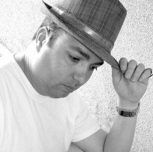 Meet your Posher, Eli